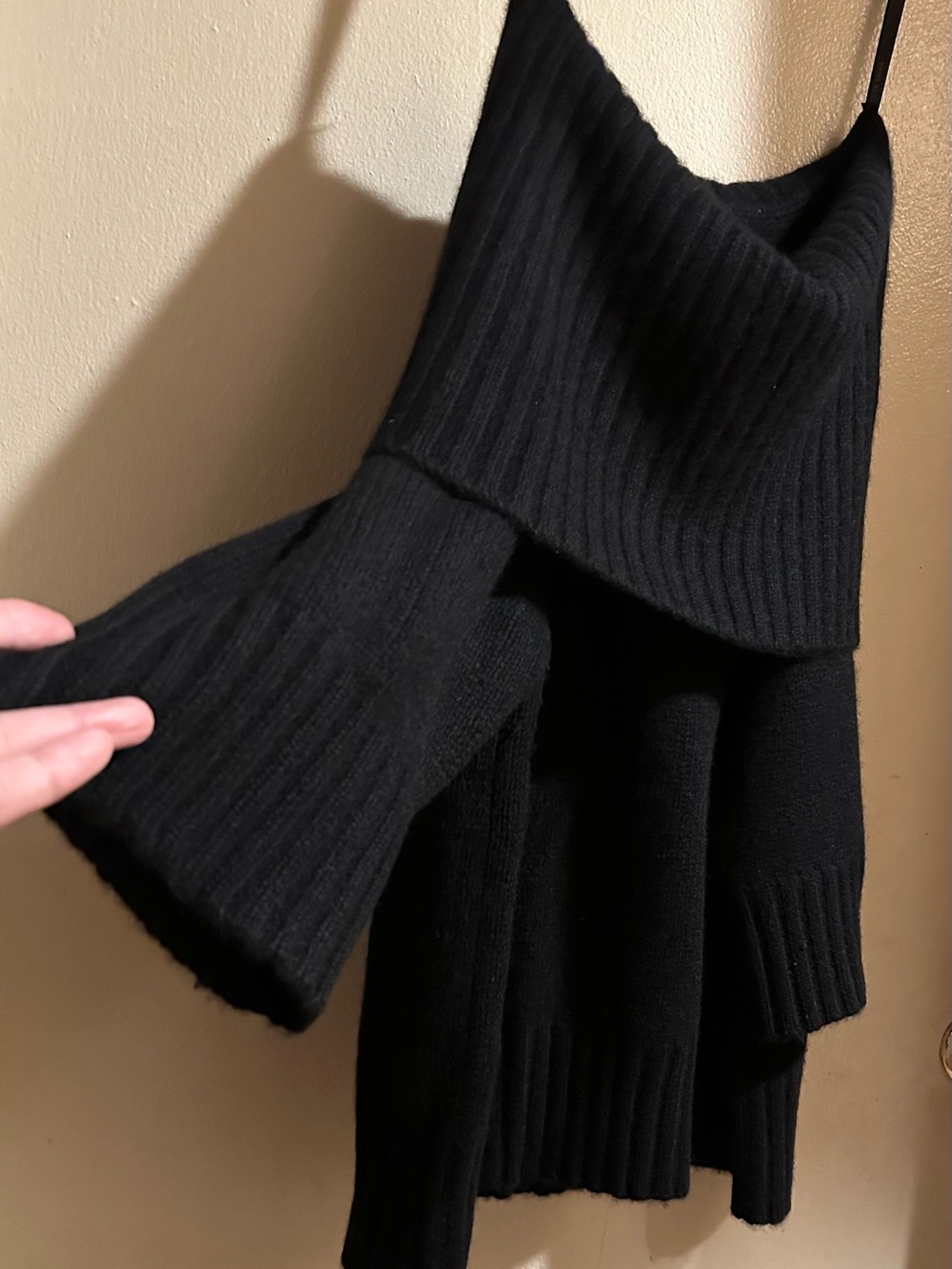 Rare Anne Klein Black 100% Cashmere Ribbed Cowl Neck Sweater